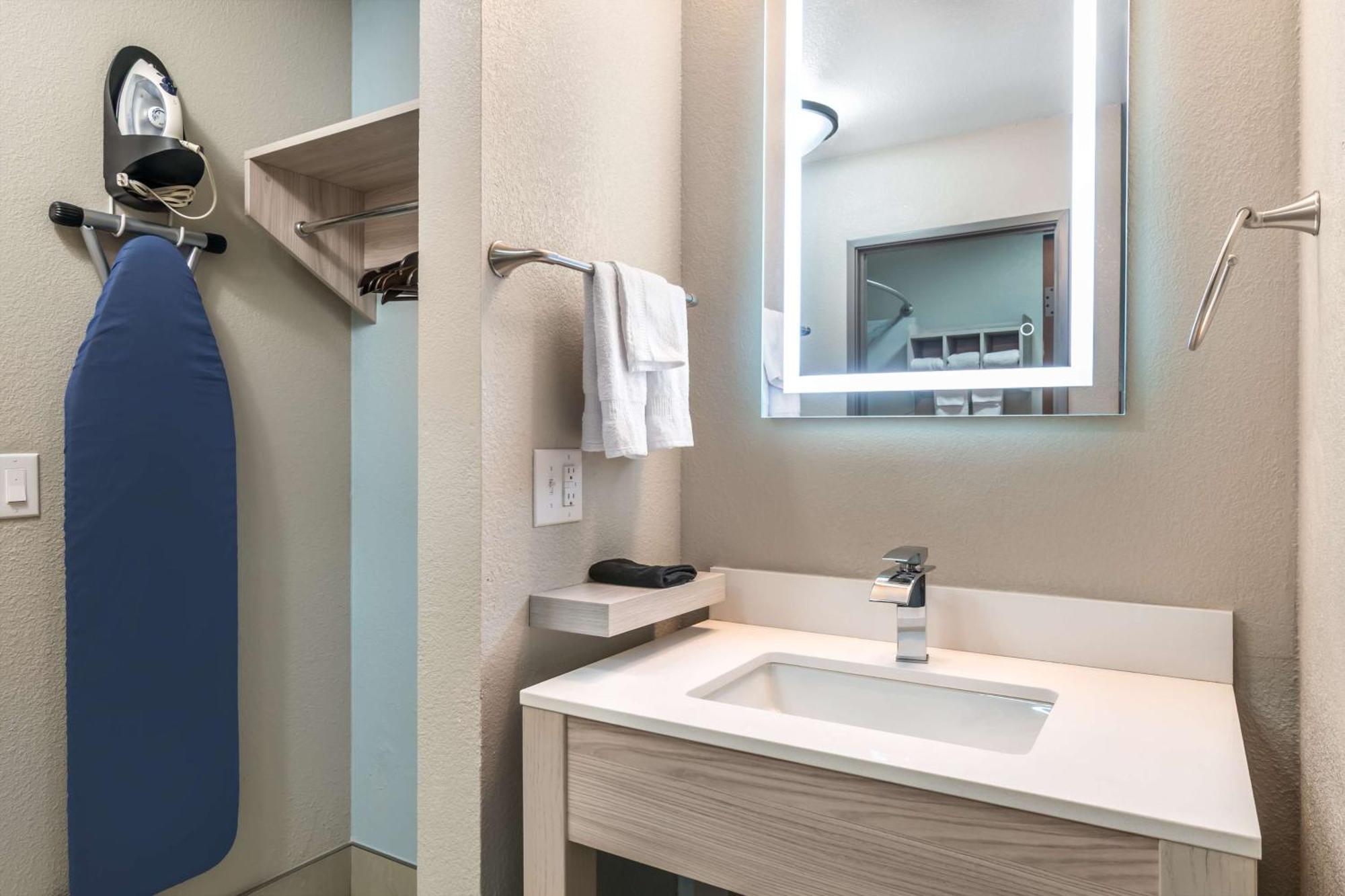 Best Western Wichita North 파크시티 외부 사진