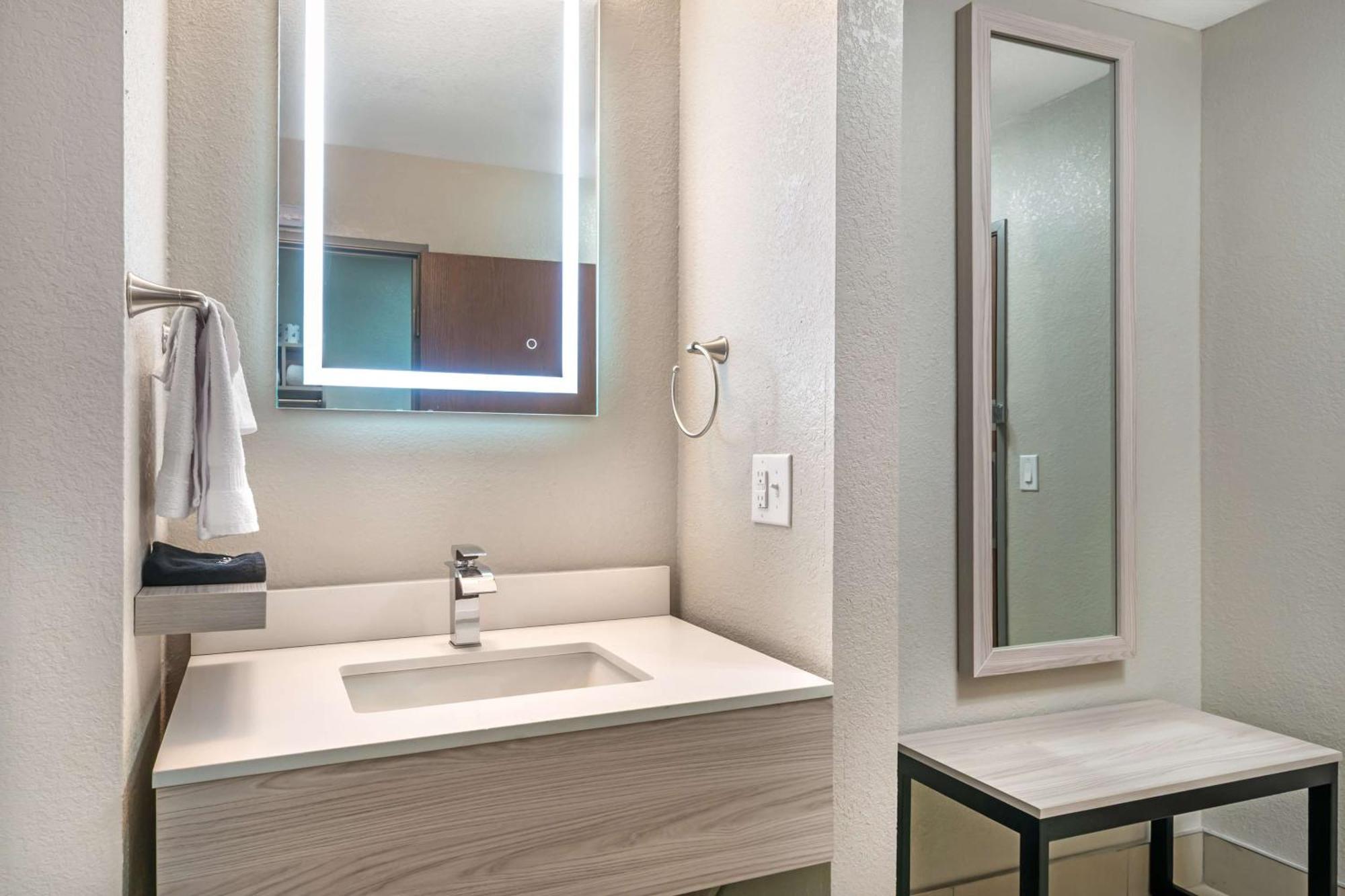 Best Western Wichita North 파크시티 외부 사진